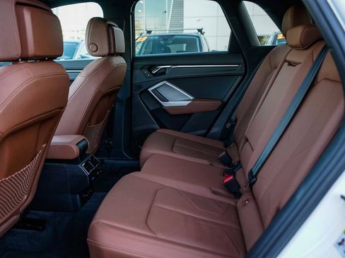 Used 2023 Audi Q3 2.0T Premium w/ Convenience Package image 18