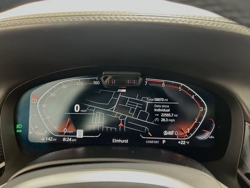 Used 2021 BMW 750i xDrive w/ Executive Package image 14