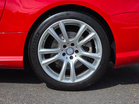 Used 2014 Mercedes-Benz SL 550 image 41