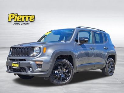Used 2023 Jeep Renegade Altitude w/ Sun/Sound Group