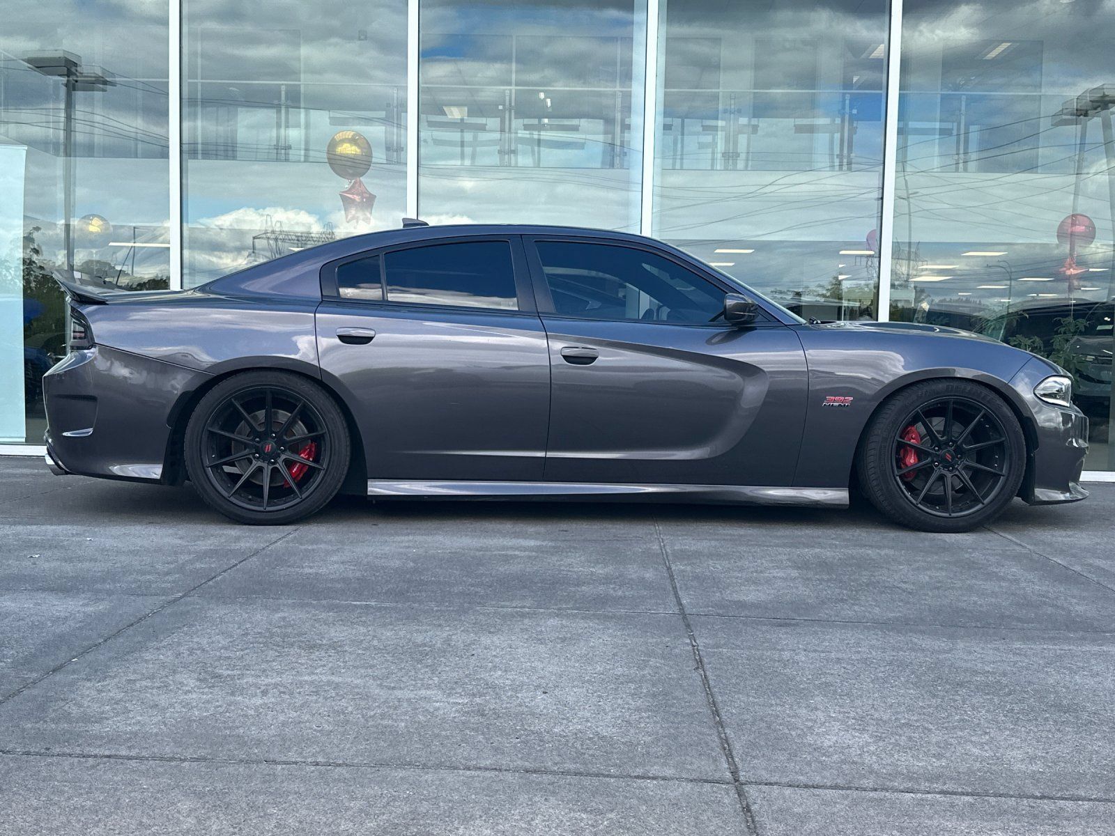 Used 2017 Dodge Charger R/T Scat Pack RWD image 2