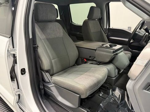 Used 2025 Ford F250 XLT AWD/4WD image 33