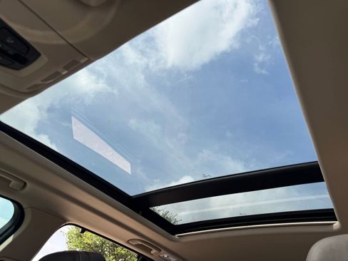 Used 2015 BMW X5 xDrive50i AWD/4WD image 19