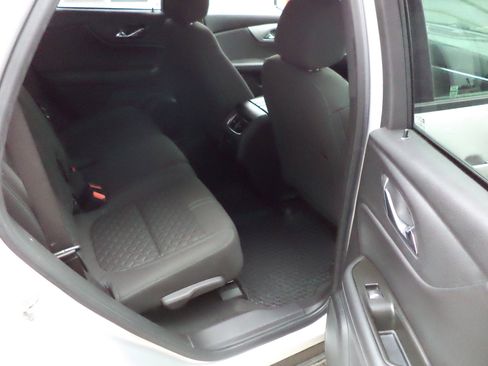 Used 2021 Chevrolet Blazer LT image 7