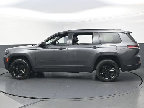 Used 2023 Jeep Grand Cherokee L Laredo AWD/4WD image 8