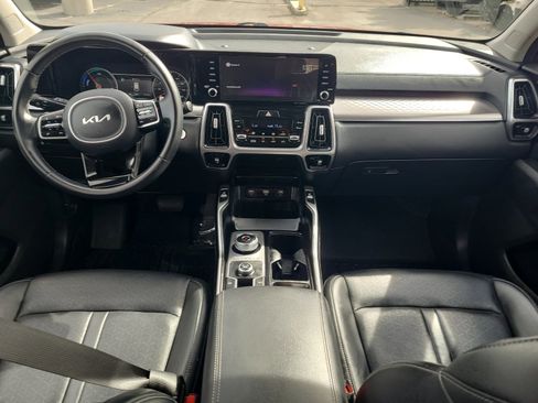 Used 2022 Kia Sorento S image 15