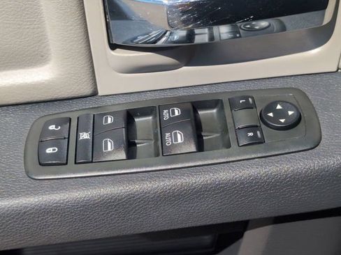 Used 2012 RAM 1500 Big Horn image 19