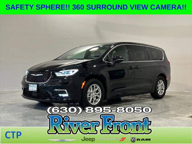 Certified 2026 Chrysler Pacifica Select FWD image 1