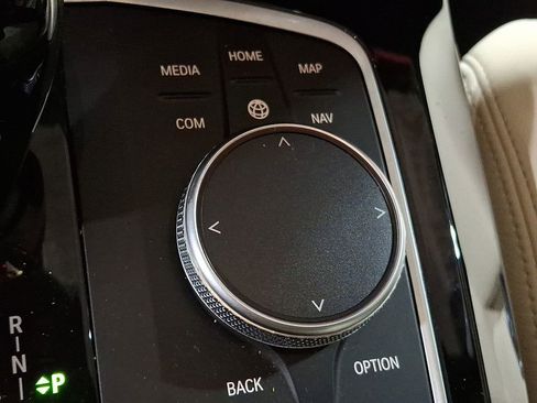 Used 2024 BMW X4 xDrive30i w/ Premium Package image 21