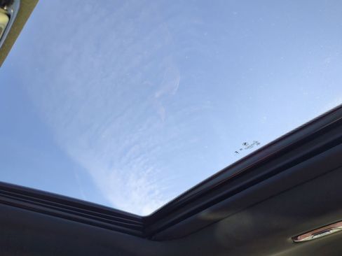 Certified 2025 BMW 230i 230i w/ M Sport Package image 28