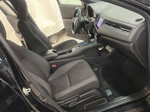 Used 2020 Honda HR-V Sport image 27