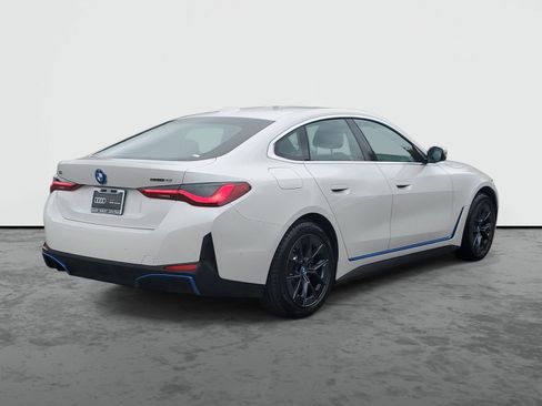 Used 2024 BMW i4 eDrive40 RWD image 4