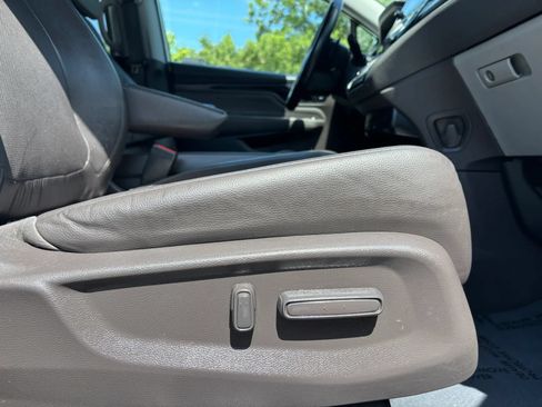 Used 2020 Honda Odyssey Elite image 17