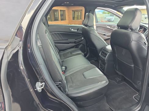 Used 2022 Ford Edge ST w/ Equipment Group 401A AWD/4WD image 34