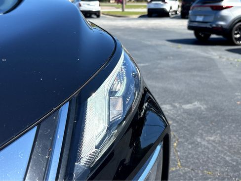 Used 2022 Nissan Rogue SV w/ SV Premium Package image 23