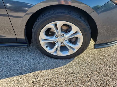 Certified 2024 Honda Accord LX image 11