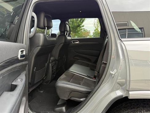 Used 2021 Jeep Grand Cherokee Laredo X RWD image 12