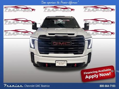 Used 2024 GMC Sierra 2500 AT4 w/ AT4 Premium Plus Package AWD/4WD image 9