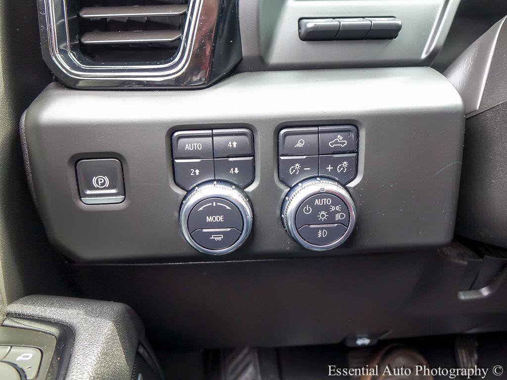 Used 2025 GMC Sierra 2500 AT4 w/ AT4 Premium Plus Package AWD/4WD image 21