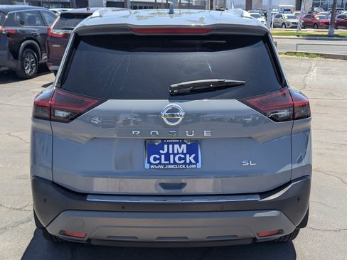 Used 2021 Nissan Rogue SL FWD image 3