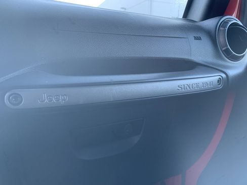 Used 2013 Jeep Wrangler Unlimited Sahara w/ Dual Top Group image 22