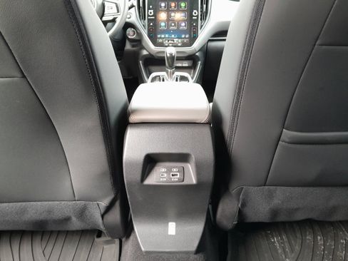 Certified 2025 Subaru Crosstrek 2.5i Limited image 27