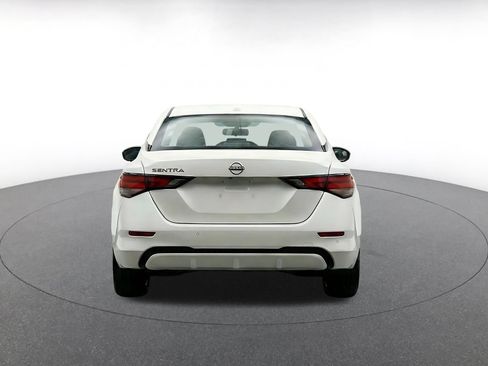 Used 2025 Nissan Sentra S FWD image 8