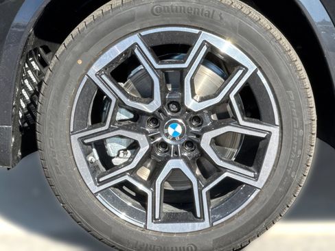 Used 2026 BMW X1 xDrive28i w/ Technology Package AWD/4WD image 11