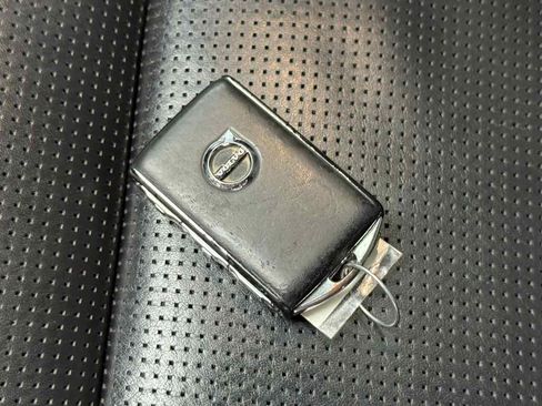 Used 2017 Volvo S90 T6 Inscription w/ Vision Package AWD/4WD image 43