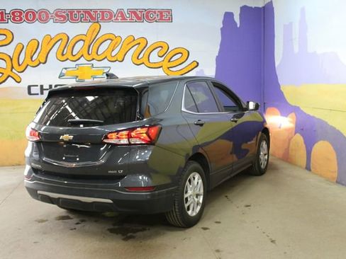 Used 2023 Chevrolet Equinox LT AWD/4WD image 7