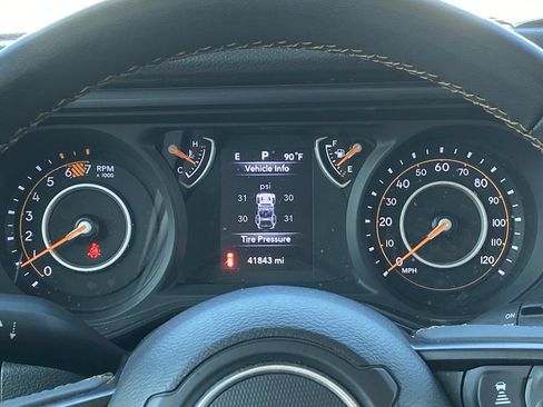 Used 2024 Jeep Wrangler Unlimited Sport AWD/4WD image 32