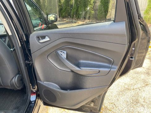 Used 2019 Ford Escape SE image 20