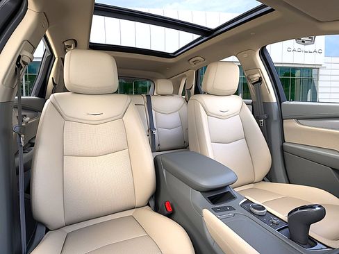 New 2026 Cadillac XT5 Premium Luxury FWD image 16