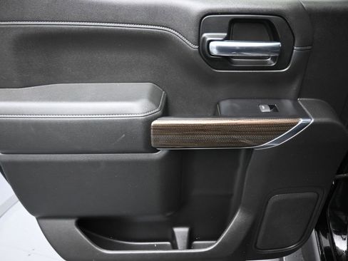 Used 2019 Chevrolet Silverado 1500 LT Trail Boss image 33