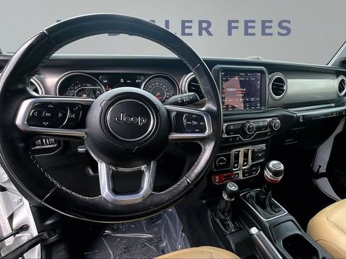 Used 2019 Jeep Wrangler Rubicon AWD/4WD image 7