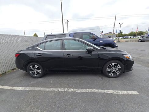 Used 2023 Nissan Sentra SV image 4