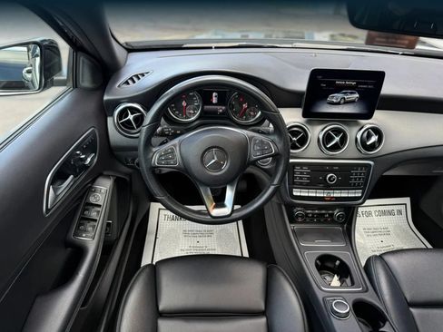 Used 2020 Mercedes-Benz GLA 250 4MATIC image 14