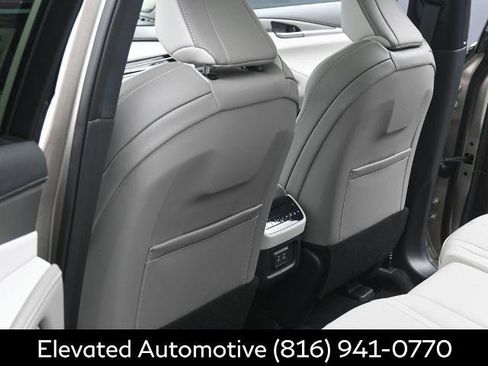 Certified 2026 INFINITI QX60 Luxe w/ Cargo Package AWD/4WD image 19