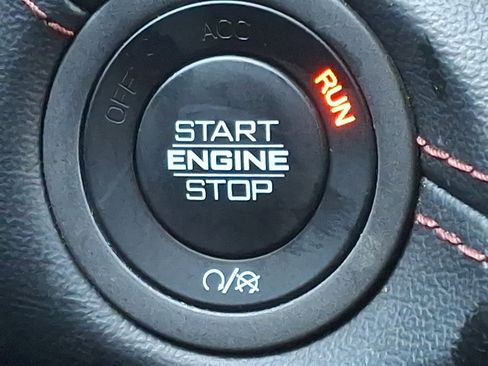 Certified 2022 Dodge Durango R/T w/ Blacktop Package image 25