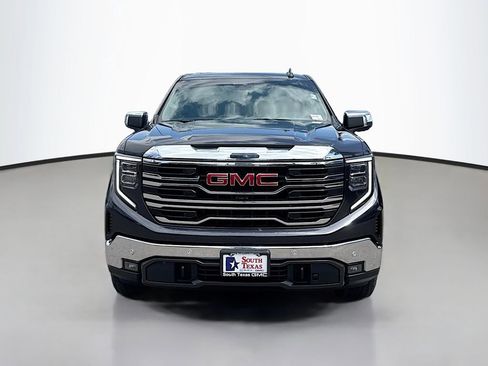 Used 2024 GMC Sierra 1500 SLT w/ SLT Premium Plus Package AWD/4WD image 2