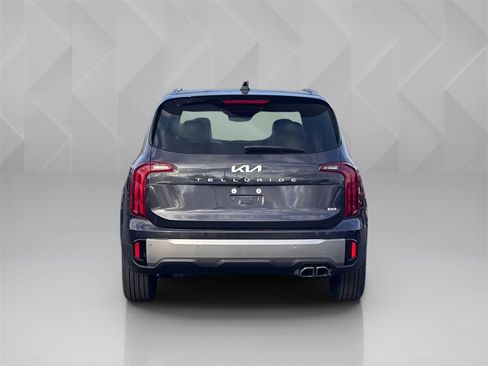 New 2025 Kia Telluride S image 6