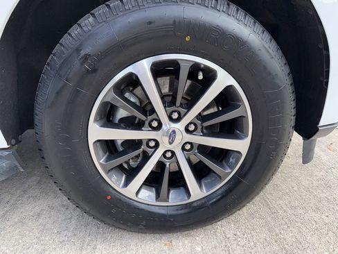 Used 2019 Ford Expedition XLT w/ Equipment Group 201A image 45