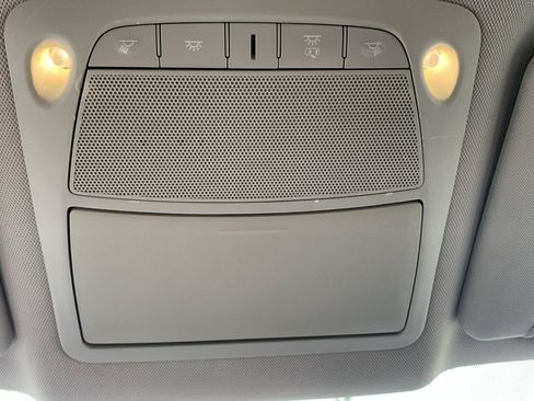 Used 2015 Nissan Rogue S AWD/4WD image 22