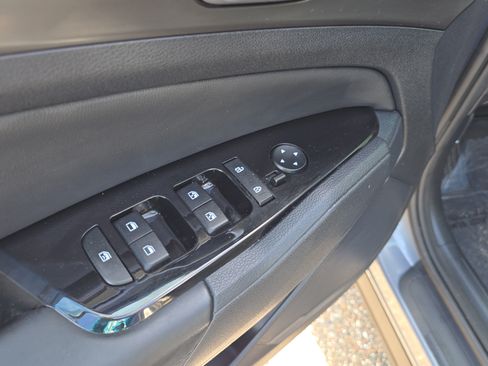 Used 2024 Kia Sportage EX FWD image 19
