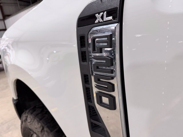 Used 2025 Ford F250 XL w/ XL Off-Road Package AWD/4WD image 38
