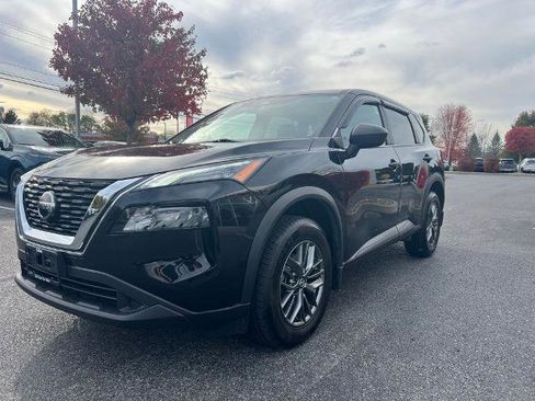 Certified 2021 Nissan Rogue S image 6