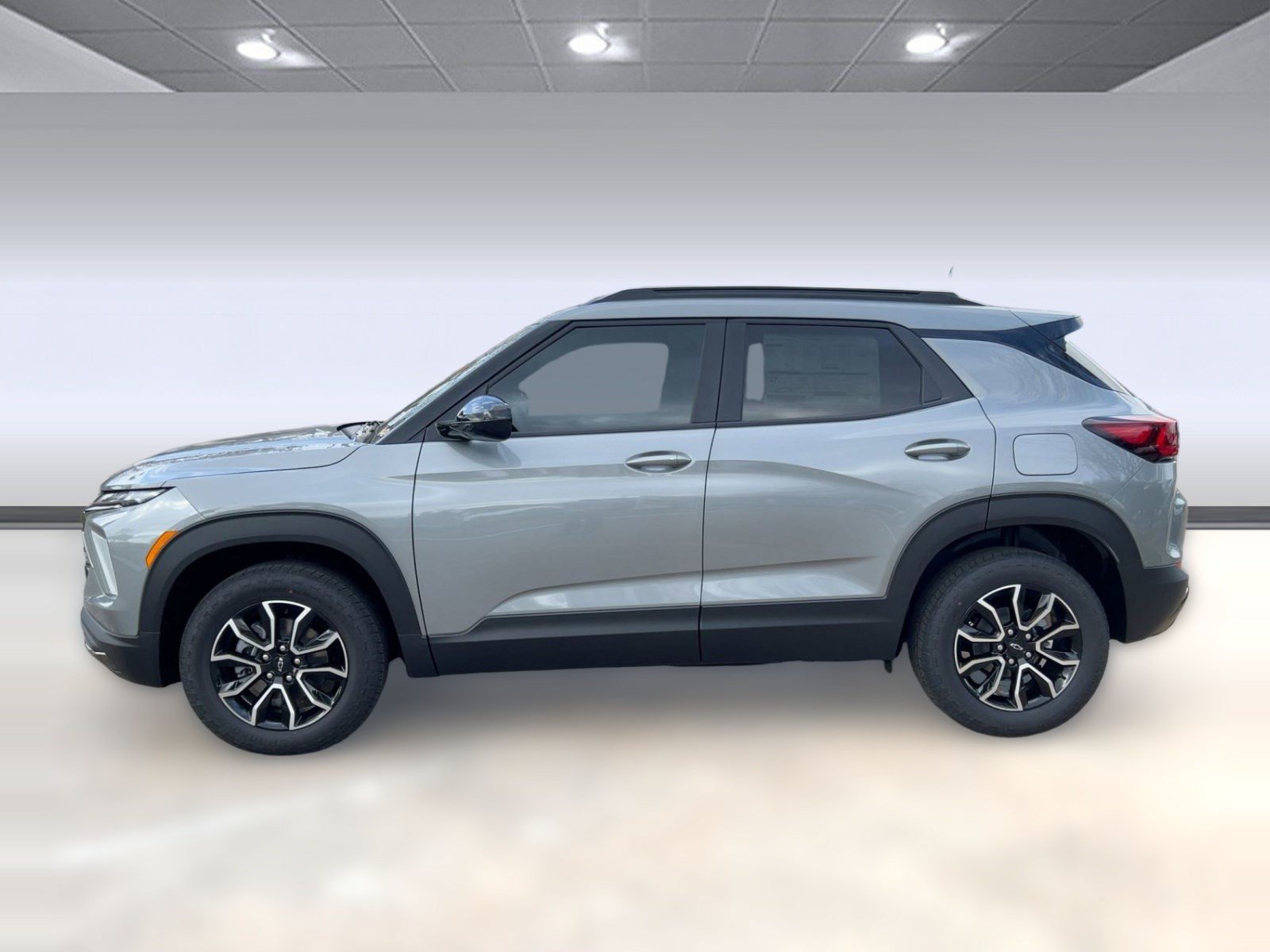 New 2026 Chevrolet TrailBlazer ACTIV w/ Convenience Package AWD/4WD image 2