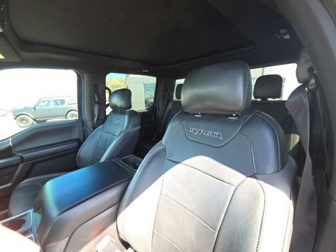 Used 2017 Ford F150 Raptor w/ Equipment Group 802A Luxury AWD/4WD image 15