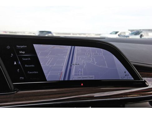 Certified 2024 Cadillac Escalade Luxury image 24