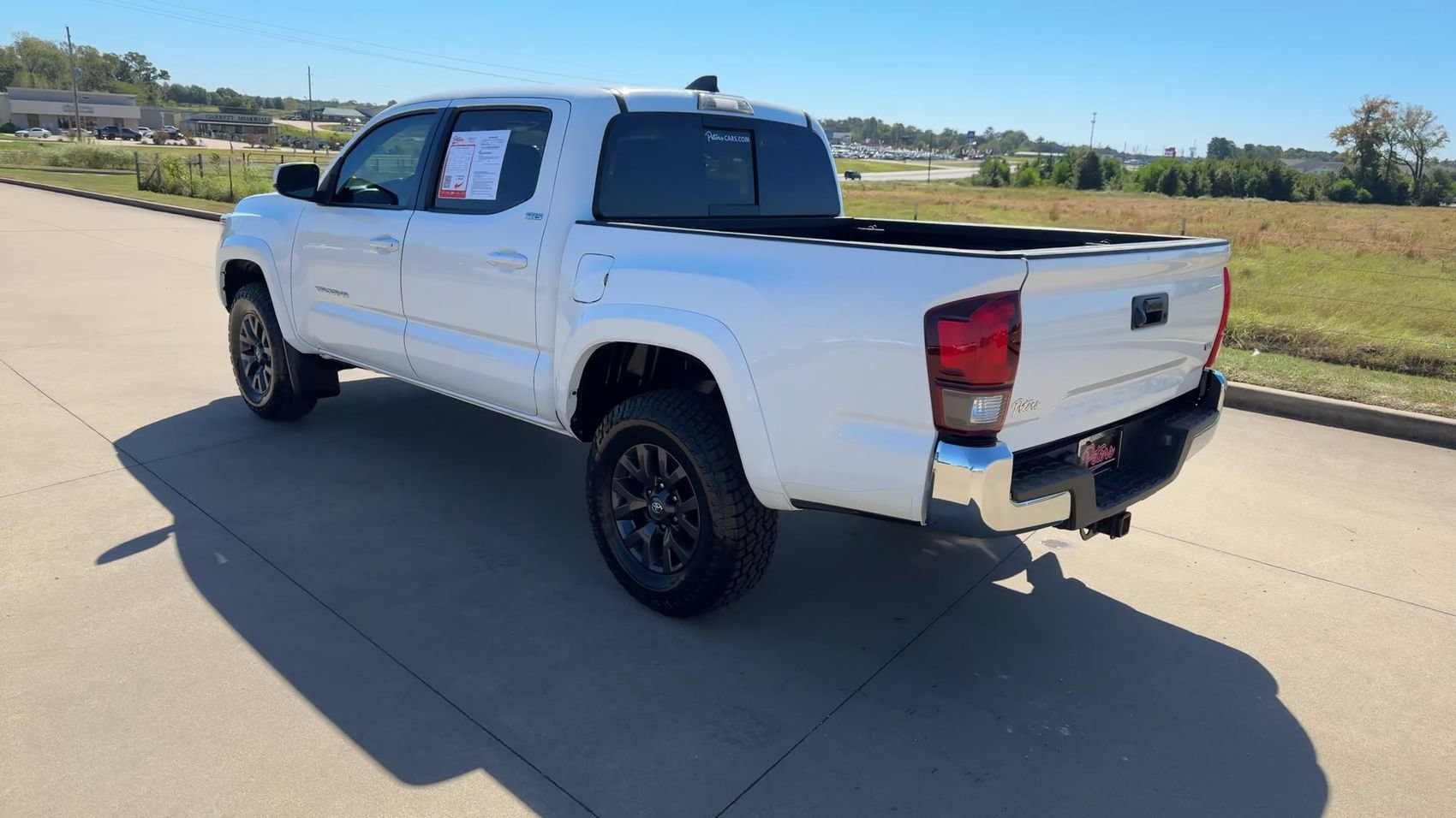 Used 2023 Toyota Tacoma SR5 RWD image 7
